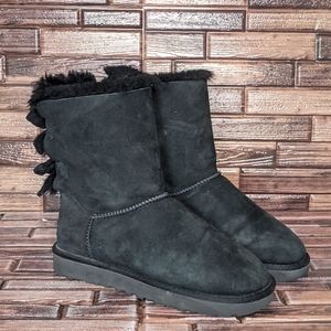 Ugg Bailey Bow 2 - Women's 7
